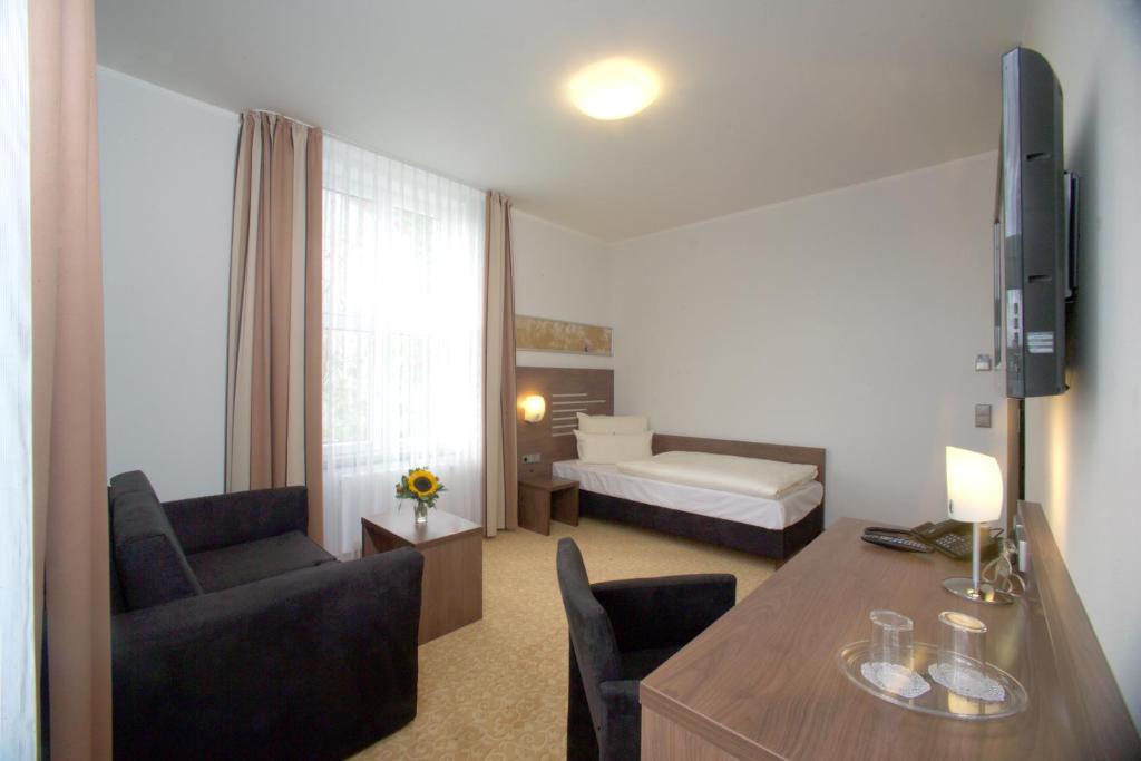 Hotel Bruehlerhoehe 에르푸르트 객실 사진