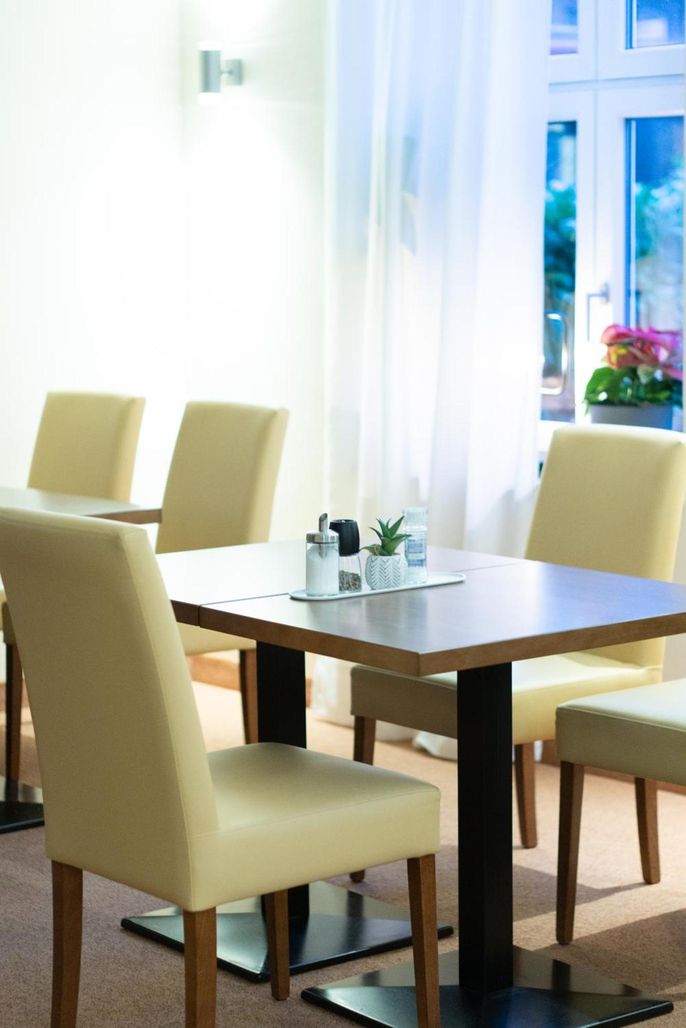 Hotel Bruehlerhoehe 에르푸르트 외부 사진